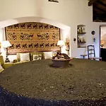 Lucrezia Hotel 3*