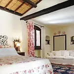 Hotel Lucrezia