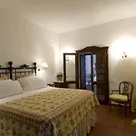 Lucrezia Hotel Riola Sardo