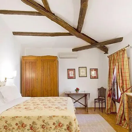 Hotel Lucrezia 3*