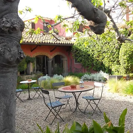 Lucrezia Hotel Riola Sardo
