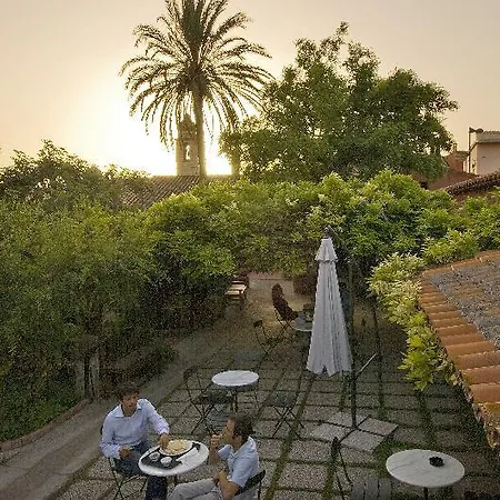 Lucrezia 3* Riola Sardo