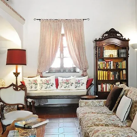 Hotel Lucrezia 3*