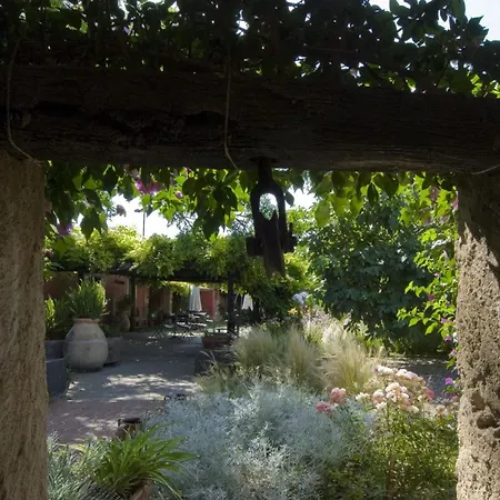 Hotel Lucrezia 3*