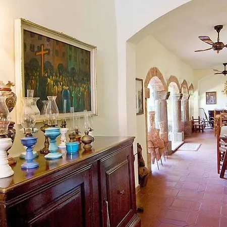 Lucrezia 3* リオーラ・サルド