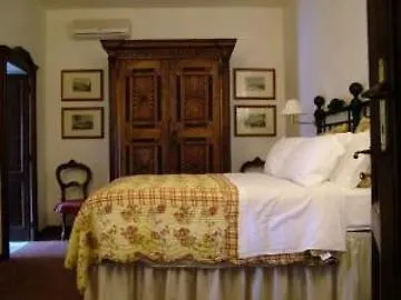 Lucrezia Hotell Riola Sardo