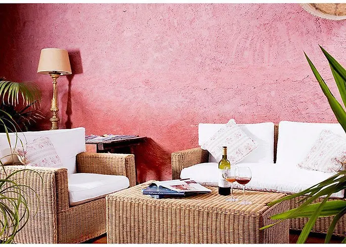 Lucrezia 3* Riola Sardo